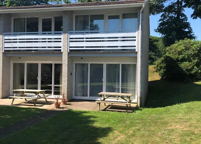 16 Atlantic Reach
